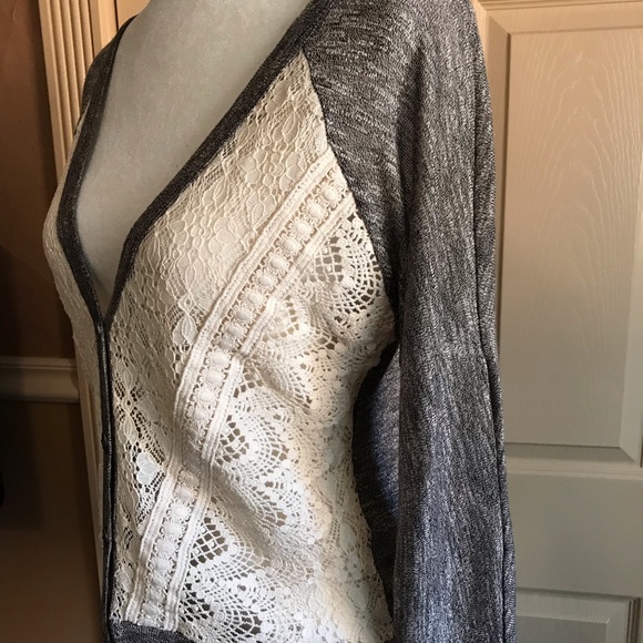 Lace front cardigan by Spoiled - size Small - Picture 4 of 8